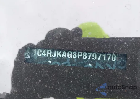 2023 Jeep Grand Cherokee L Altitude 4X4 from USA, damaged, VIN 1C4RJKAG8P8797170